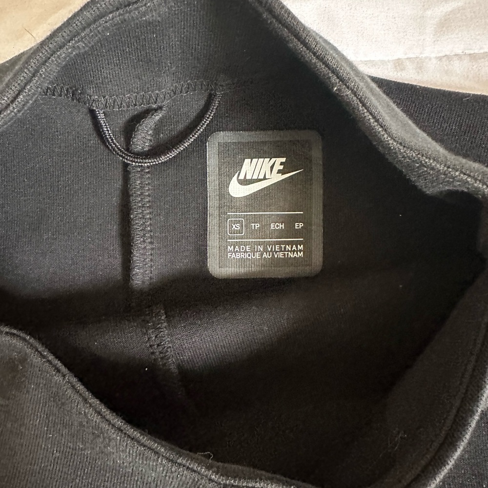 Nike Pullover - image 5